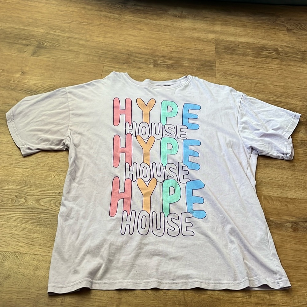 Women’s Graphic oversized tee Hype House size small
